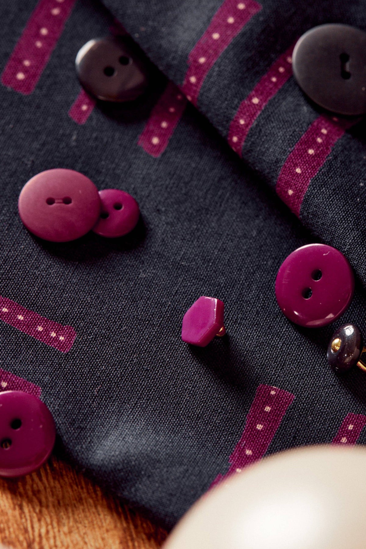 Atelier Brunette Raspberry Geo cotton gauze with matching buttons