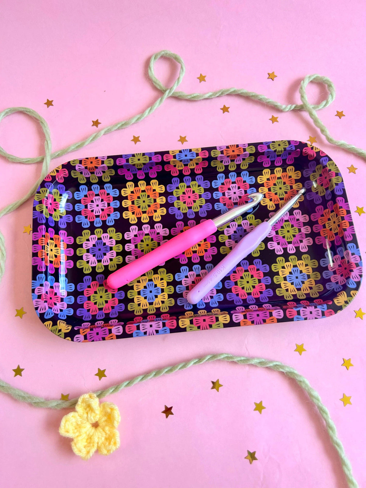 The Peach Fuzz large granny square trinket tray, top view