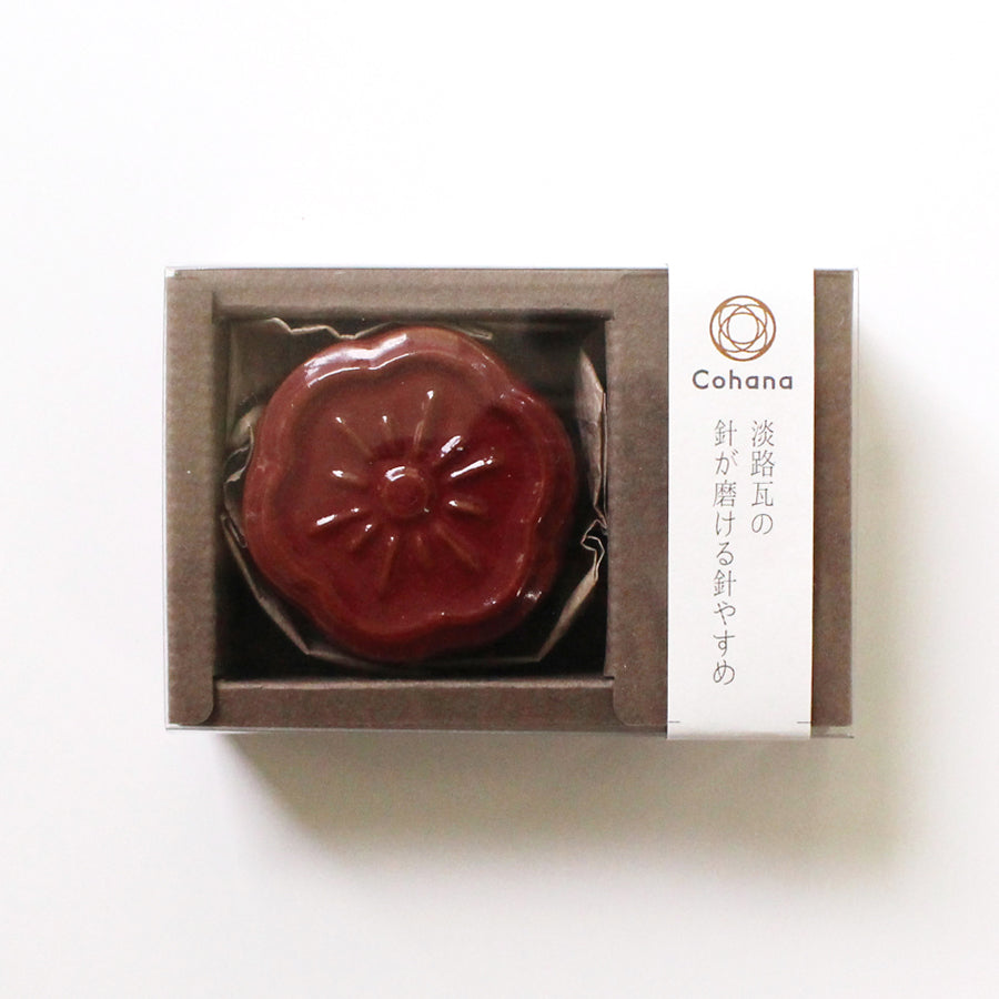 Cohana Awaji Kawara magnetic needle rest with needle polisher, in its box, burgundy