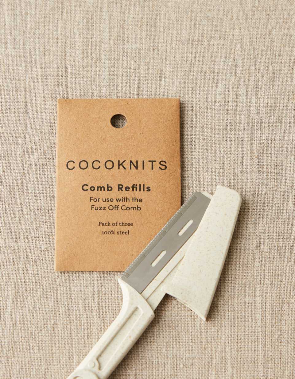 CocoKnits Fuzz Off Comb refill package with a blade