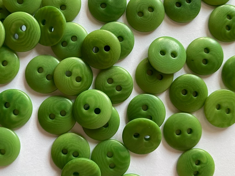 Apple Green Corozo Buttons