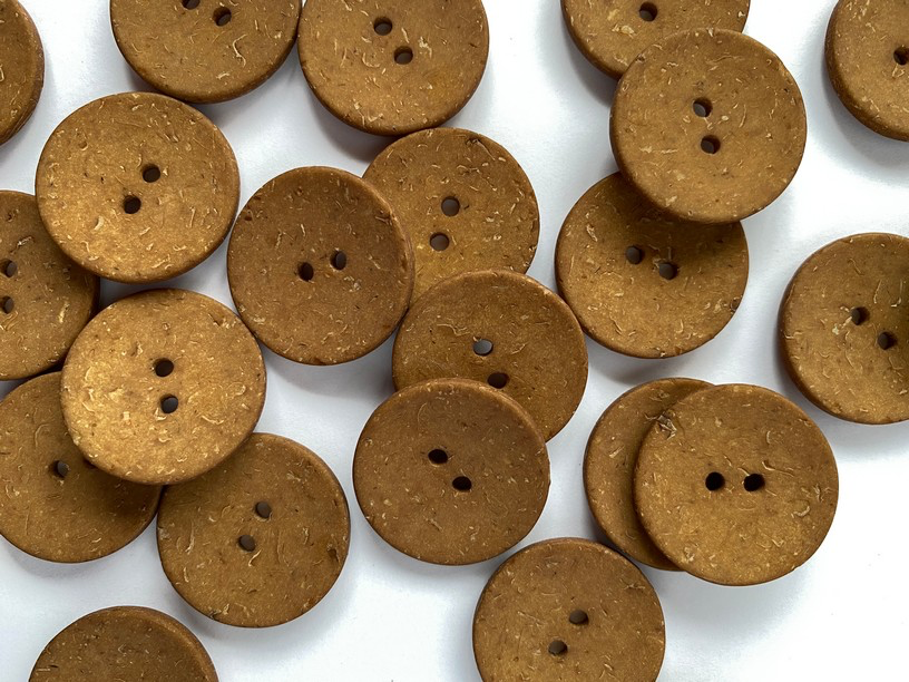 Textured Eco Buttons — Colorway Ginger/Brown