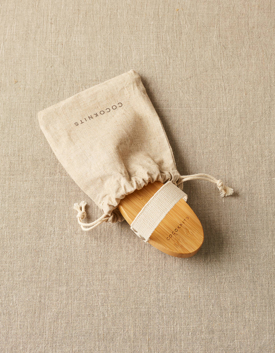 CocoKnits sweater care brush, side view of the bristles