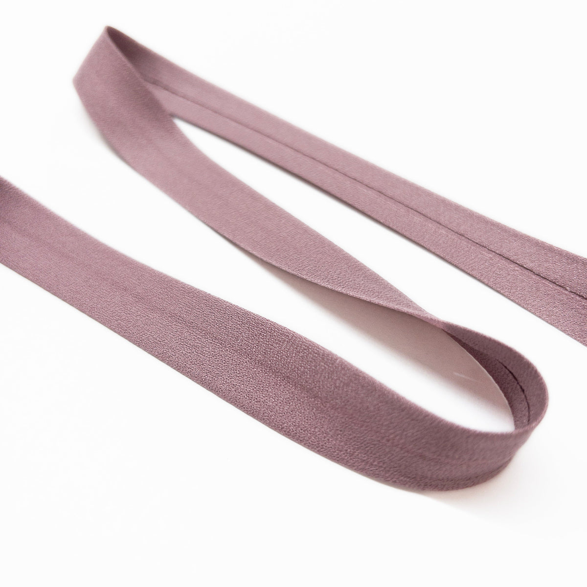 Solid viscose bias tape in lilac, 0.71 inch, a soft bias binding by the yard for garment sewing