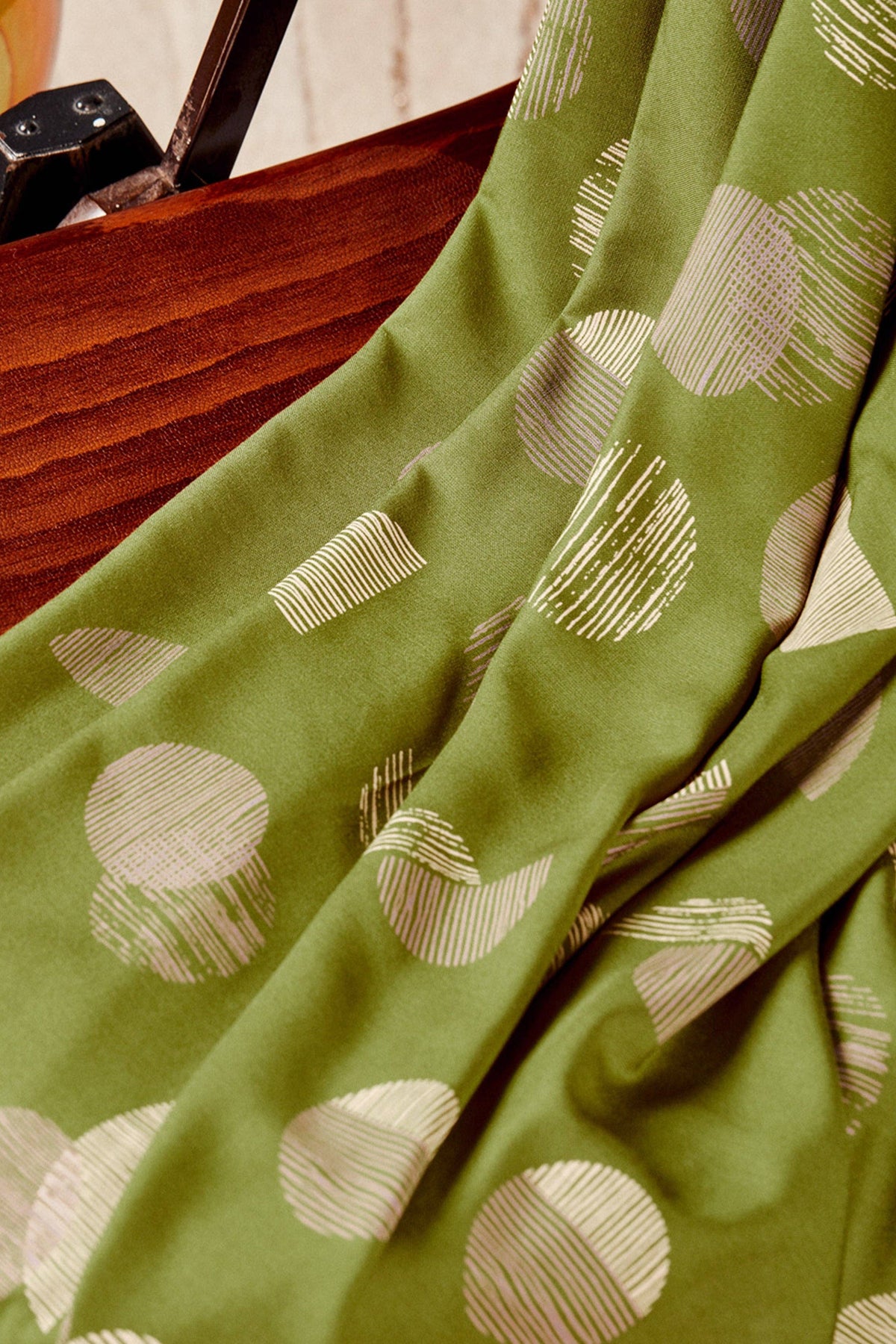 Atelier Brunette Jane Matcha Leaf ECOVERO viscose draped close-up