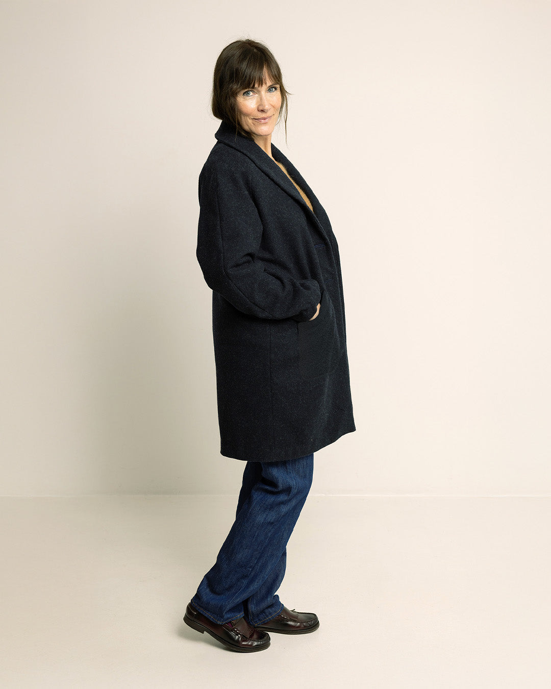 Wardrobe By Me Cocoon Coat PDF sewing pattern, model in a black coat