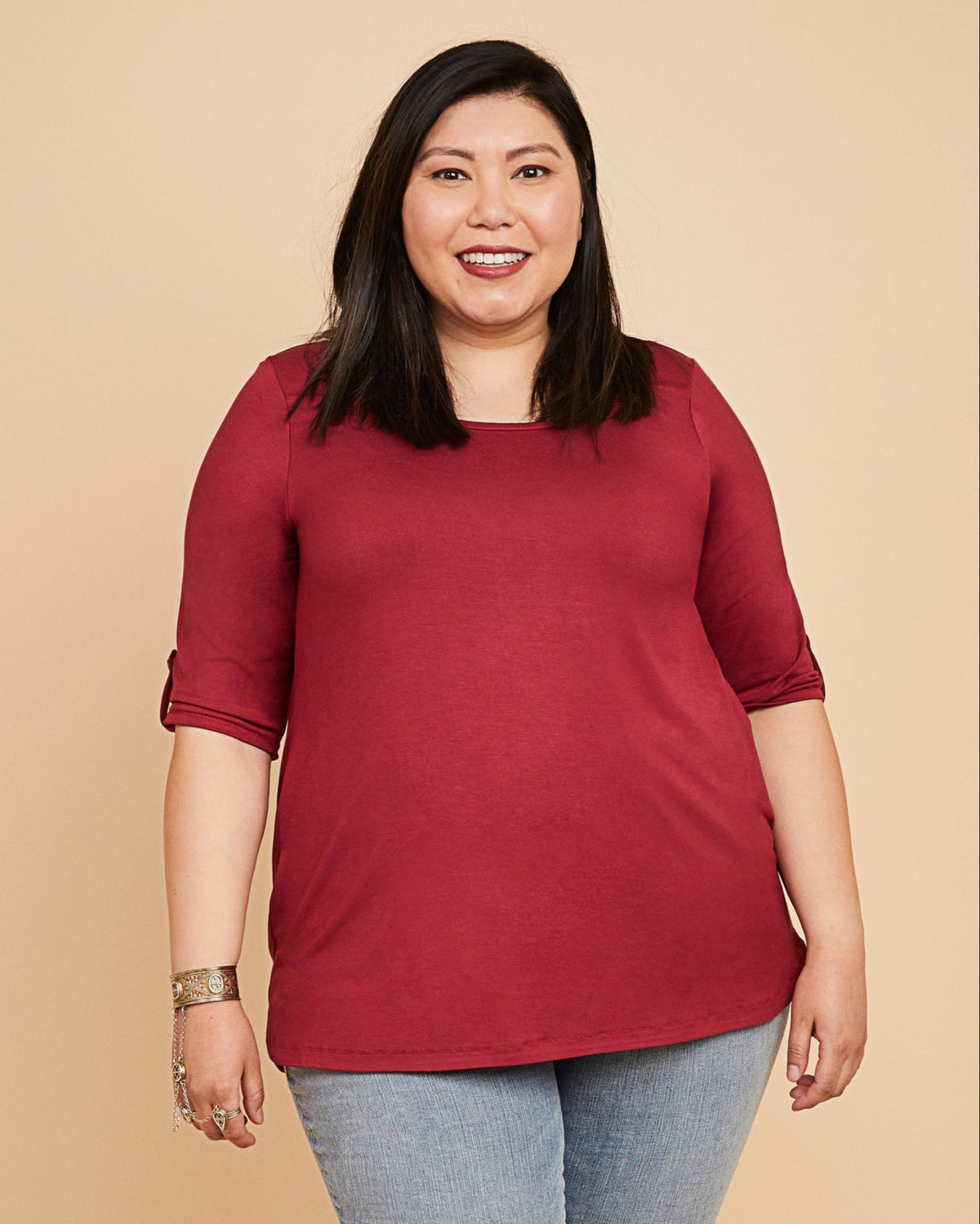 Cashmerette Concord T-Shirt PDF sewing pattern, woman wearing a red top and blue jeans