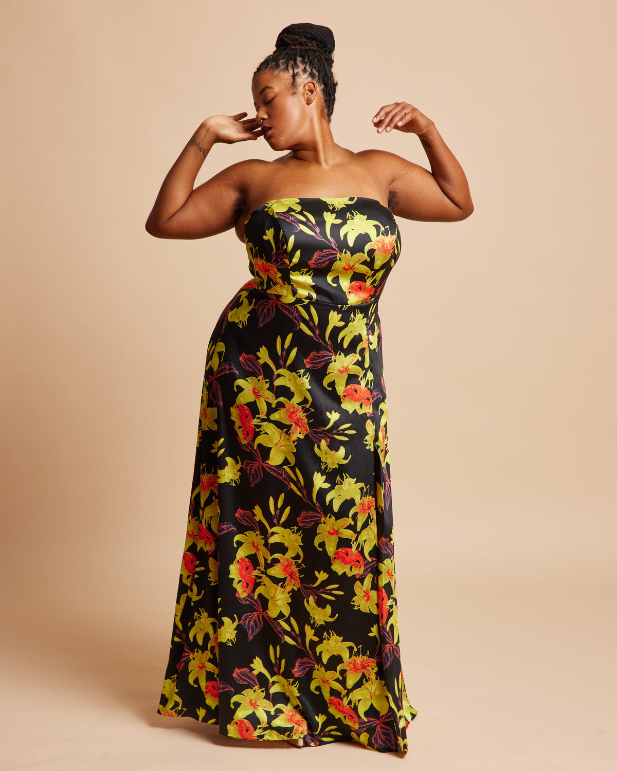 Cashmerette Ellington Dress PDF sewing pattern, woman wearing a strapless floral dress, floral print version