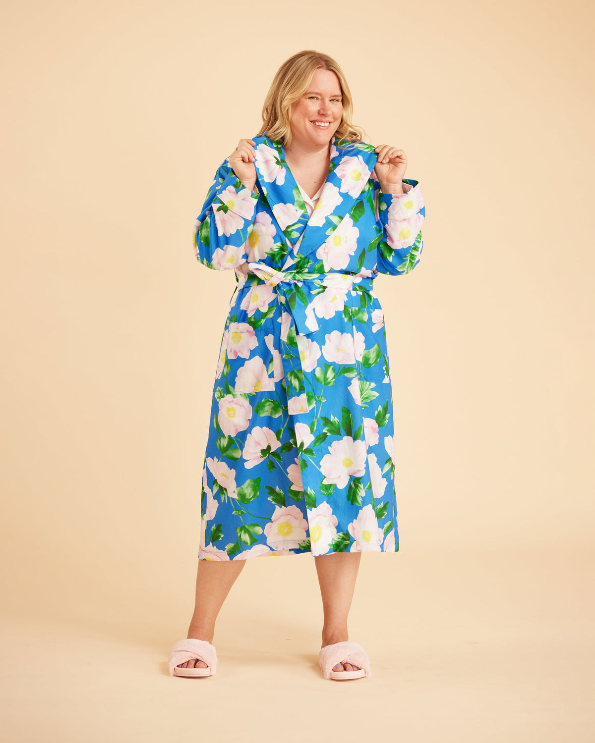 Cashmerette Fiske Sleepwear Set PDF sewing pattern, woman wearing a blue floral robe, front view