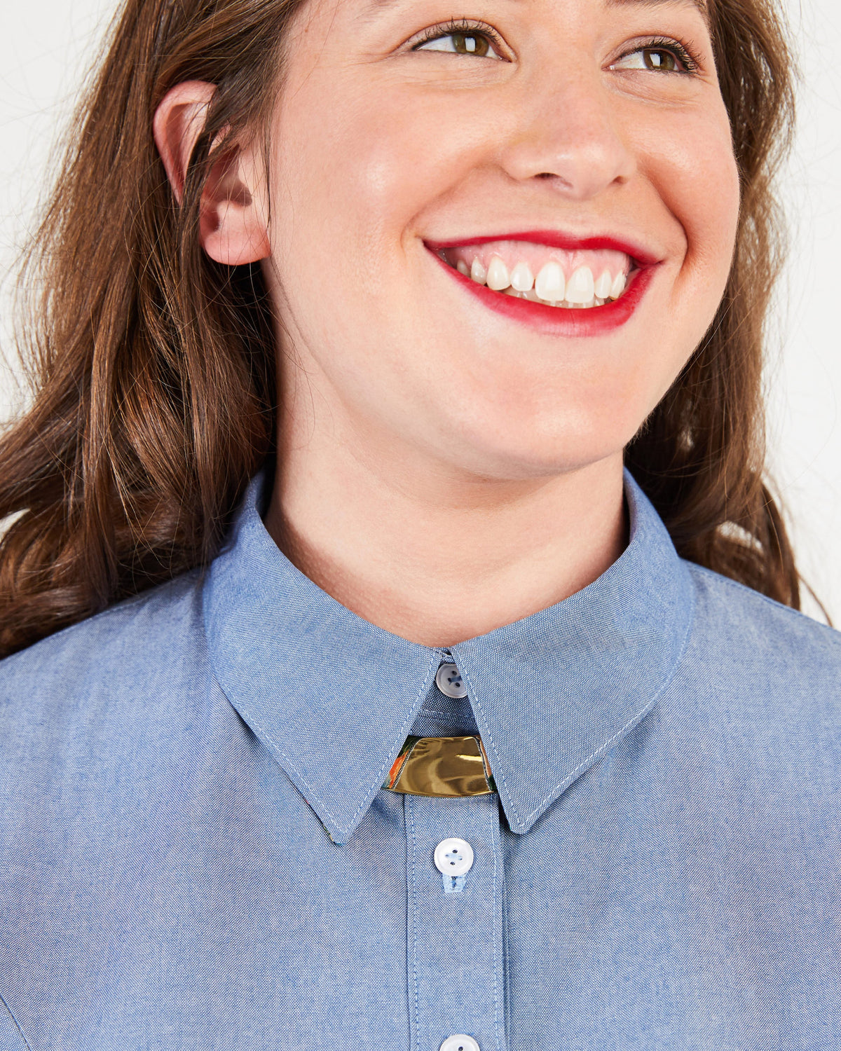 Cashmerette Harrison Shirt PDF sewing pattern, close-up of a person wearing a blue shirt with a collar