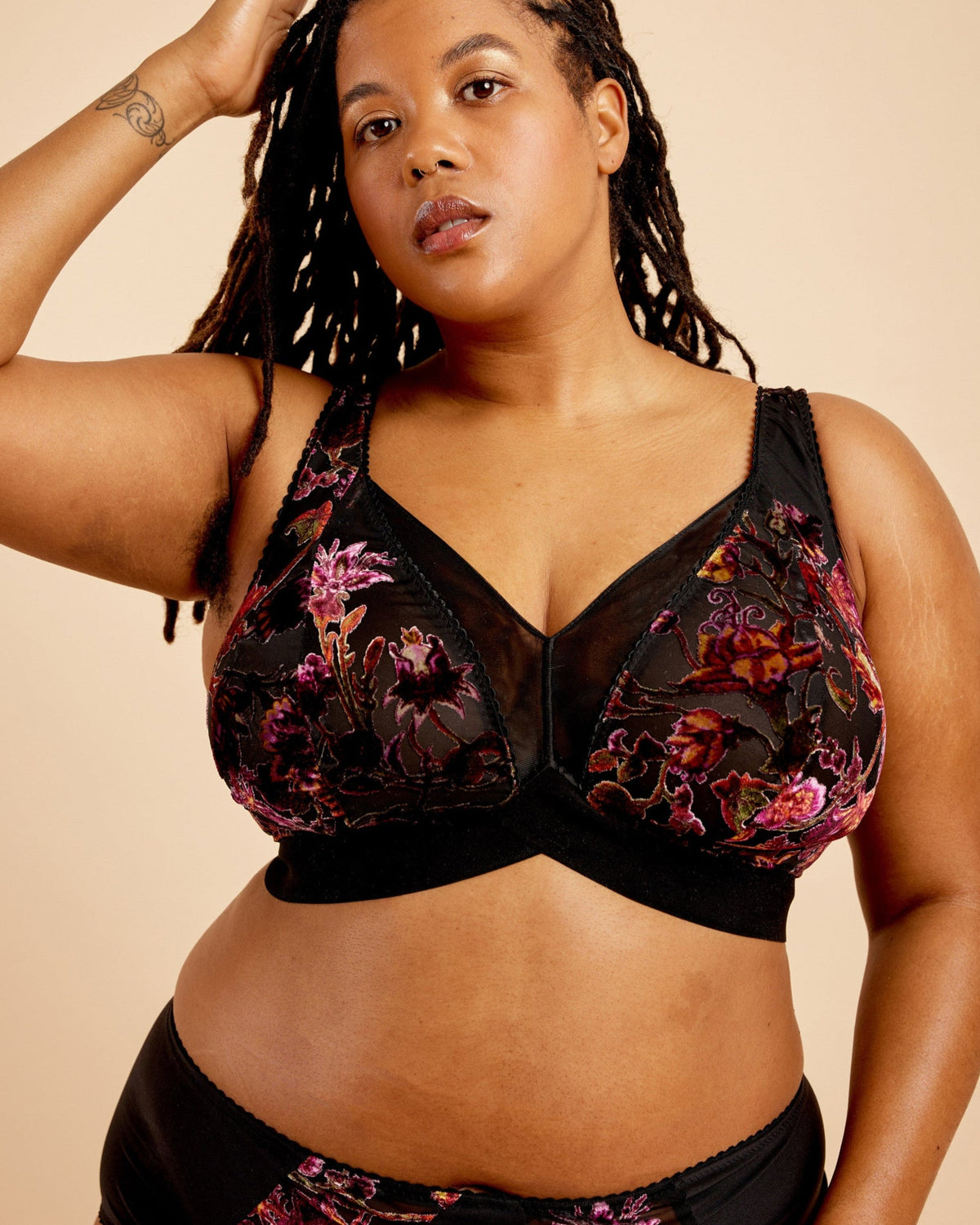 Cashmerette Loftus Bralette PDF sewing pattern, woman wearing a black floral lingerie set