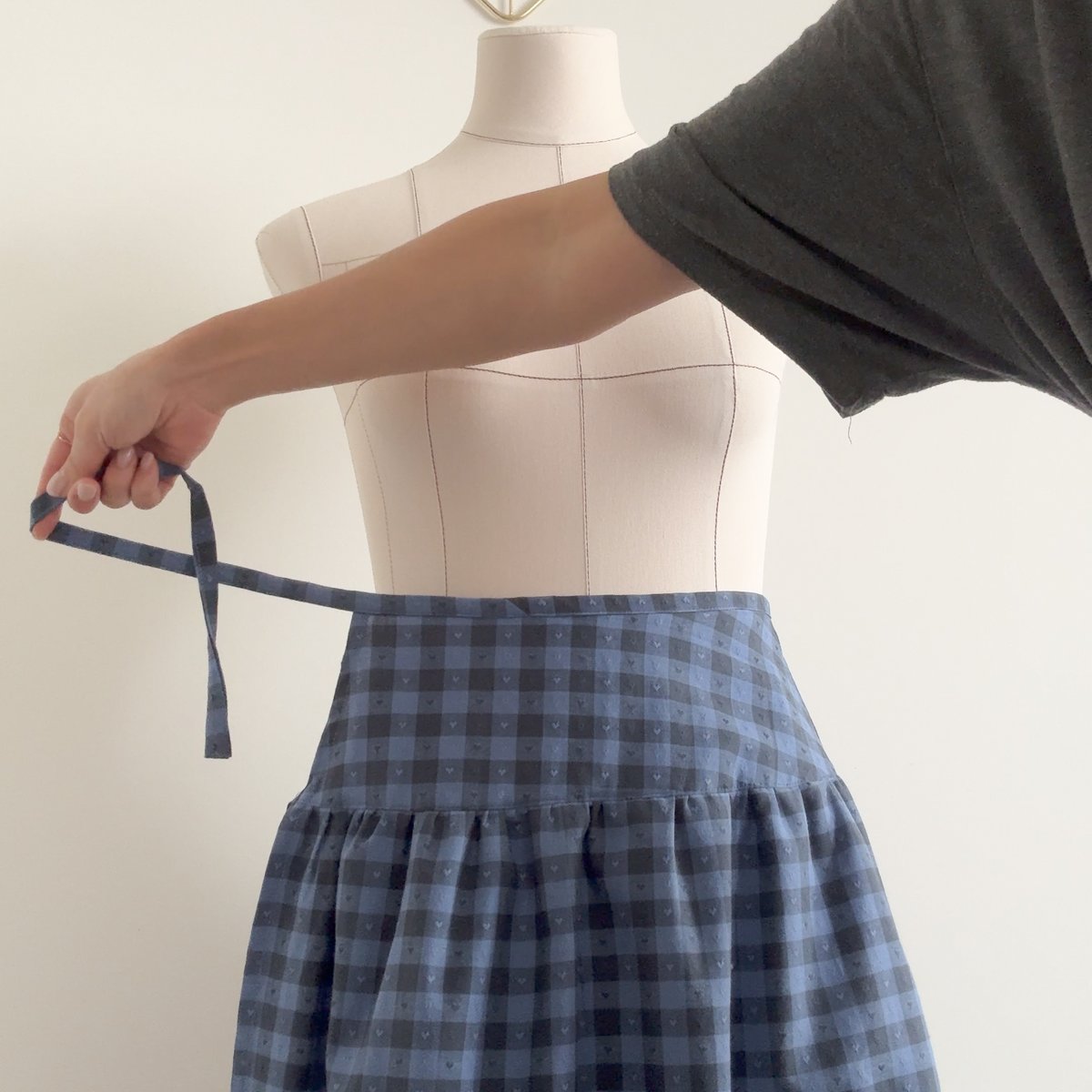 Sewing Therapy La Ciotat Wrap Skirt PDF sewing pattern, pink wrap skirt on a dress form