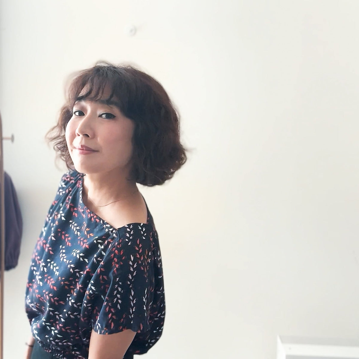 Sewing Therapy Rectangle Top PDF sewing pattern, model in a dark top, front