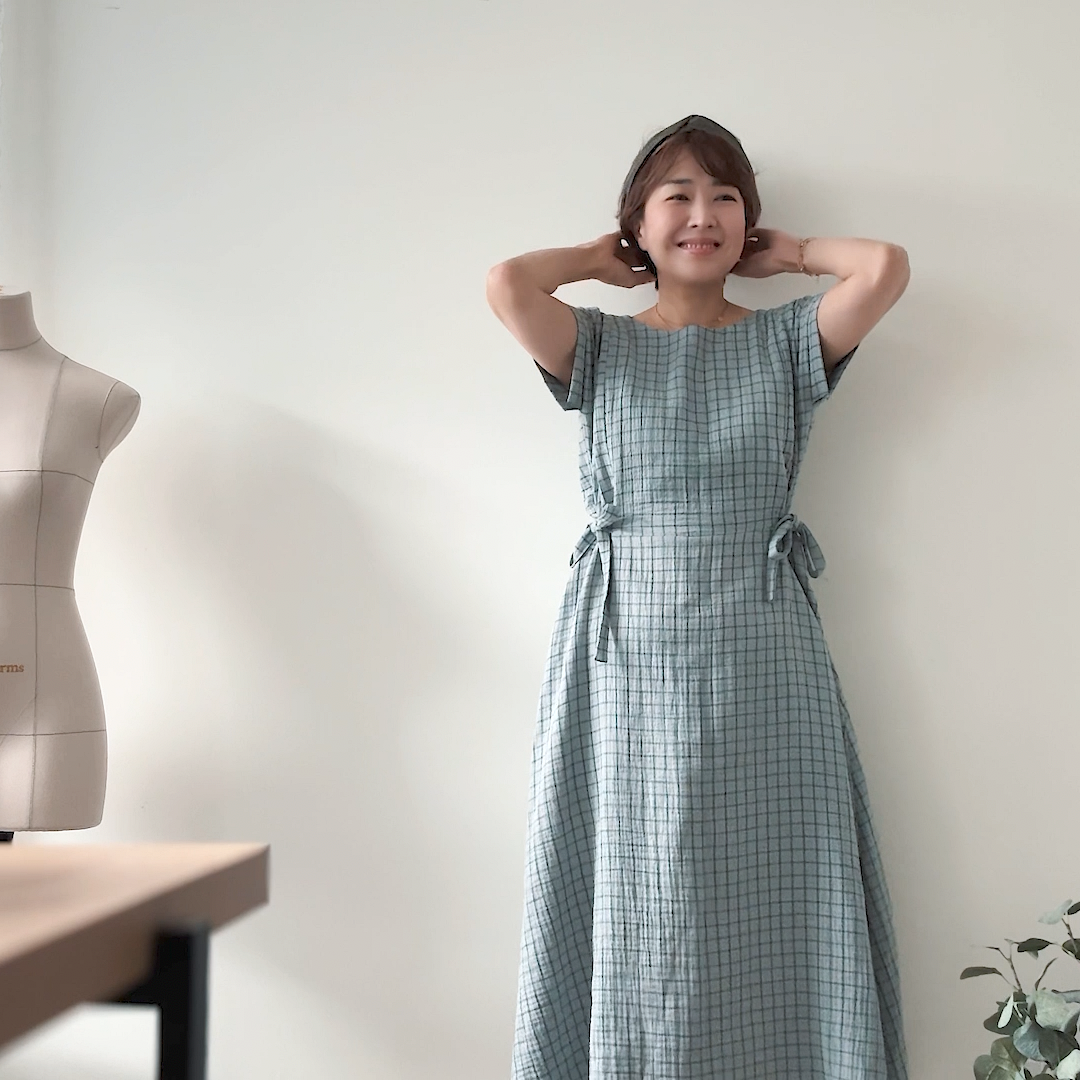 Sewing Therapy Tie Dress PDF sewing pattern, sage tie dress side view