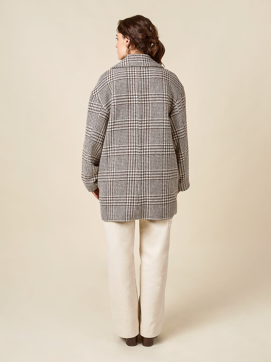 Back view of a grey cocoon coat sewn from the Closet Core Phoebe Coat PDF sewing pattern